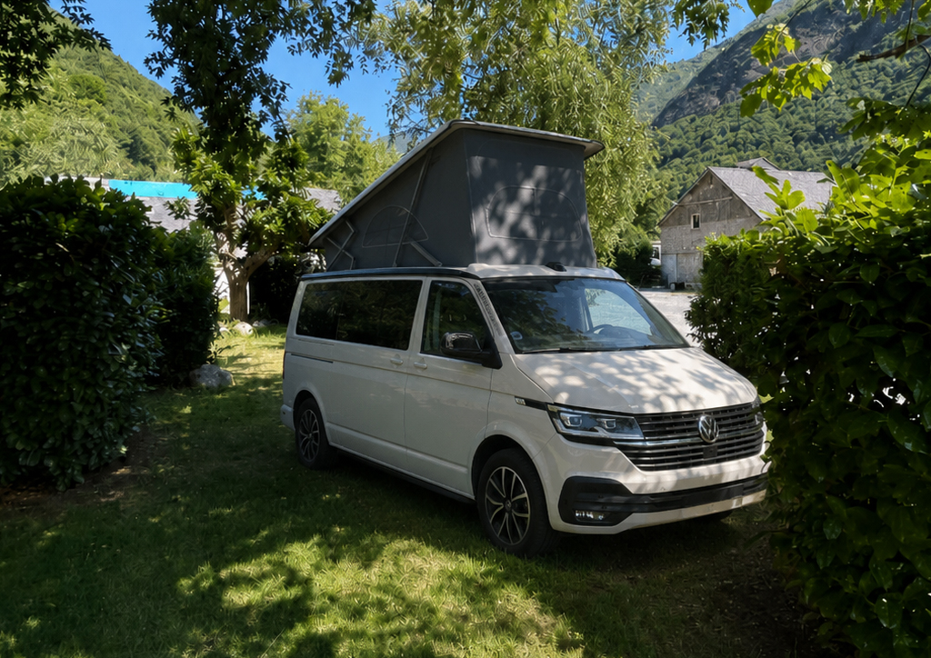 camping avec emplacement ombragé pour van